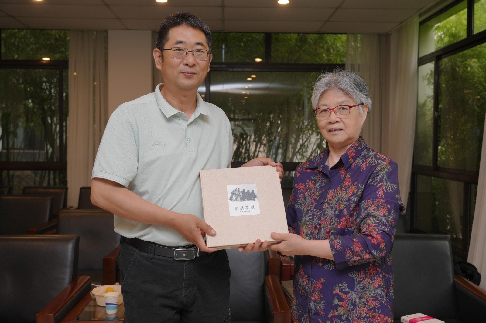 20260526261288.jpg 循着青春足迹开启参观之旅